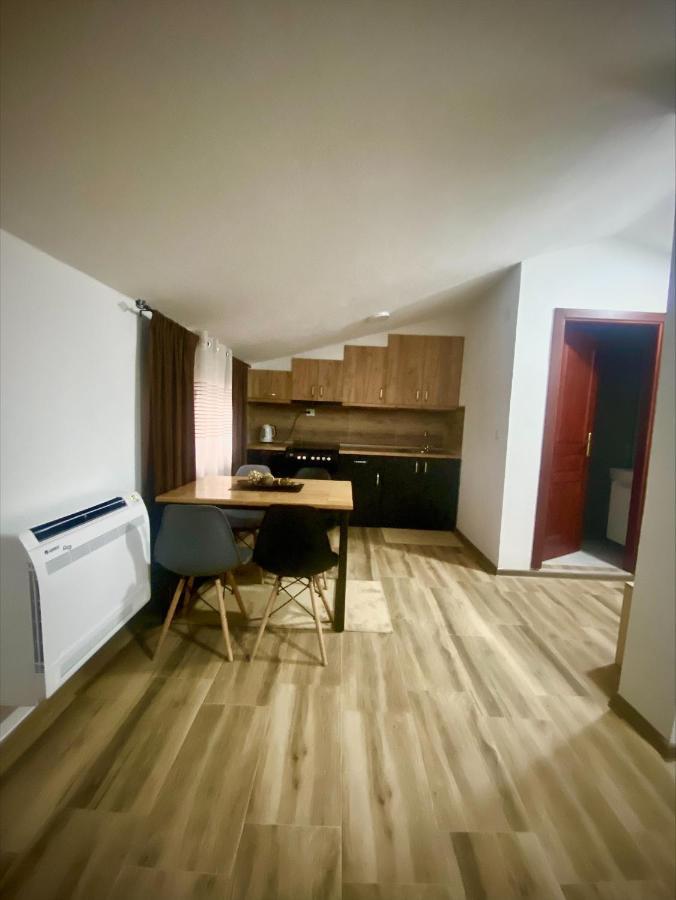 Clarina All Seasons Rooms & Apartments Kruševo Buitenkant foto